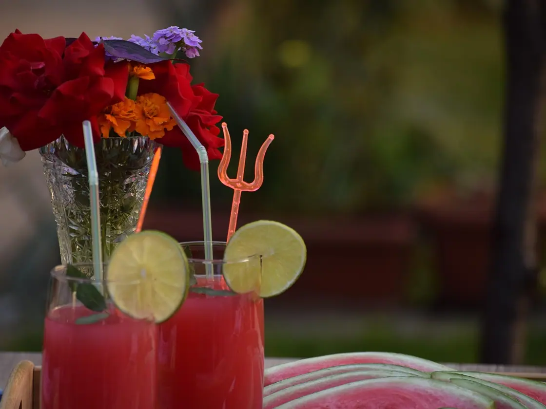 Agua fresca de sandía y lima