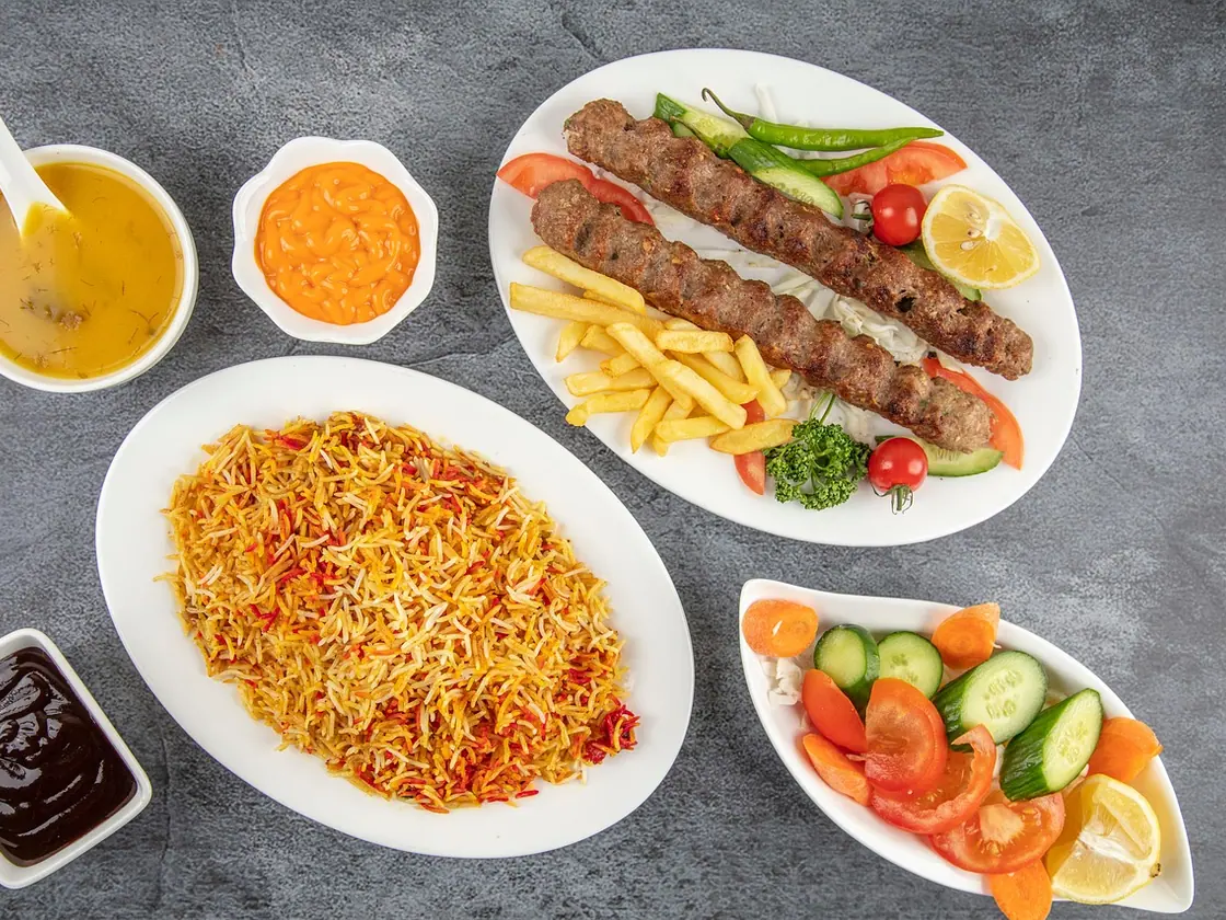 Biryani de pollo
