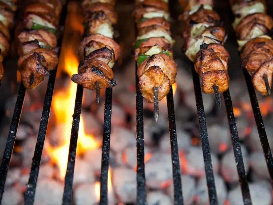 Brochetas de ternera con chimichurri