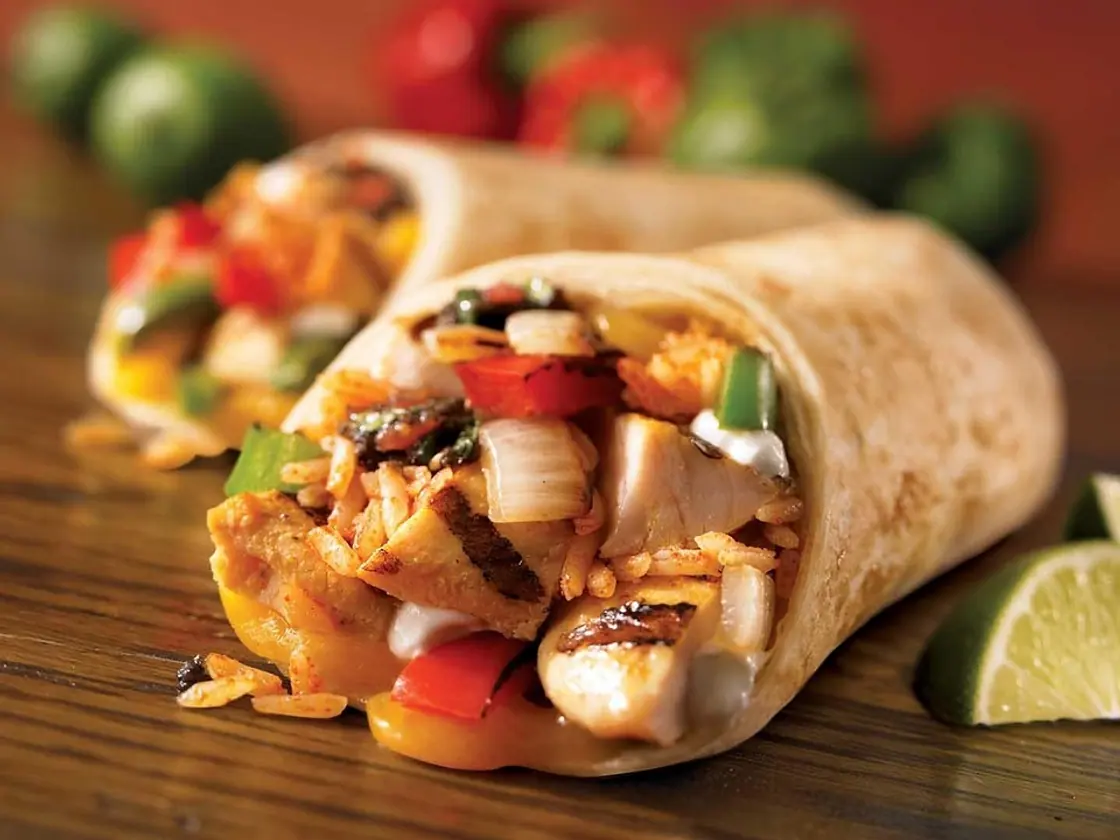 Burritos de pollo, arroz y alubias para congelar
