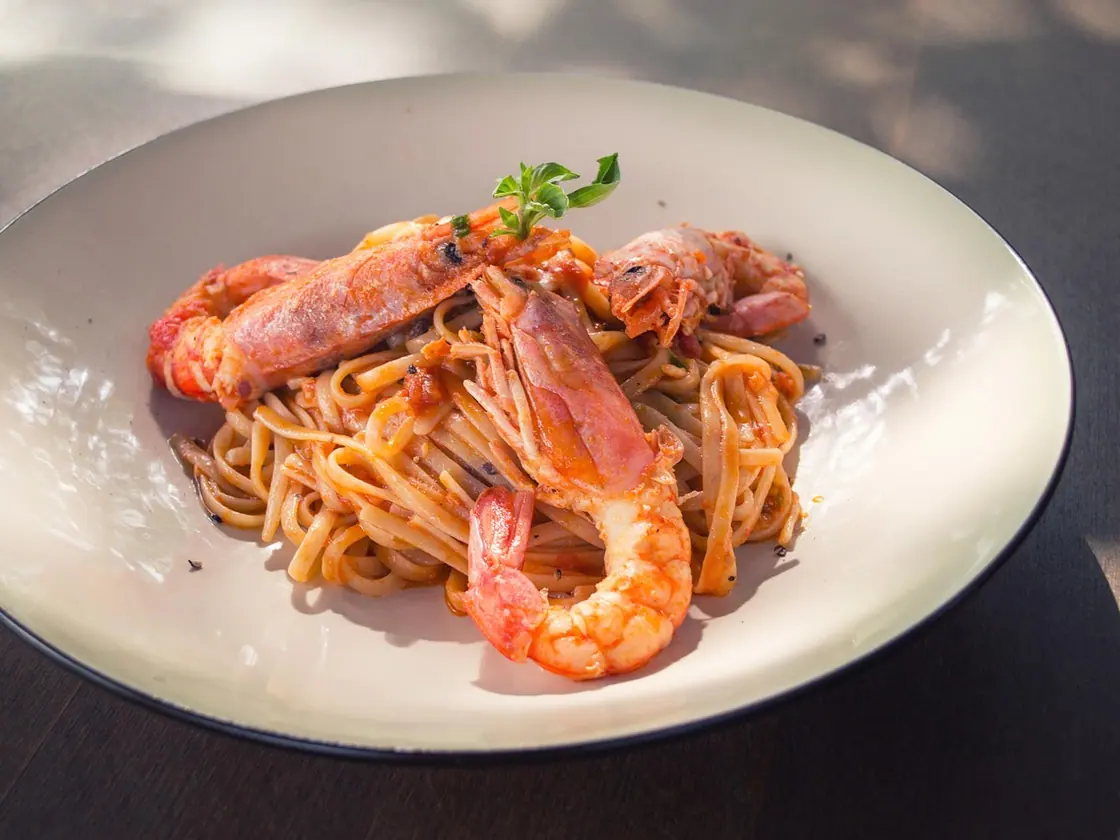 Espaguetis con gambas al ajillo