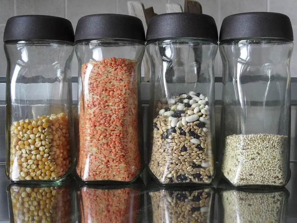 Mujaddara: lentejas y arroz con cebolla crujiente
