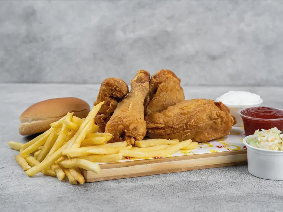 Pollo en crema de piquillos