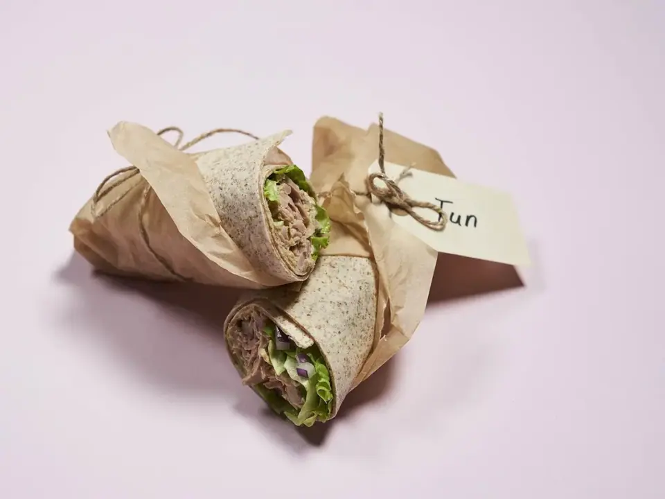 Wrap de atún a la mexicana